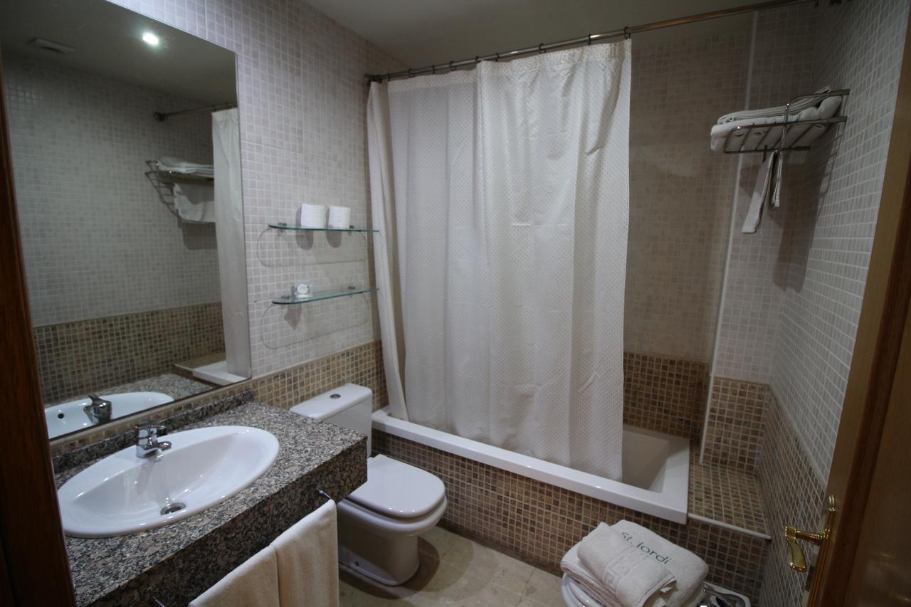 St. Jordi Comtal Apartament *